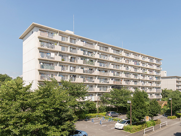 みんけん事例事例立川市　都営立川富士見町1丁目第3アパート2号棟外観メインイメージ