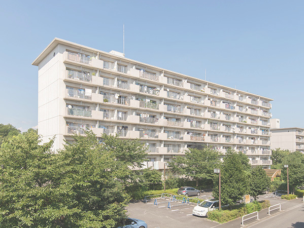 みんけん事例事例立川市　都営立川富士見町1丁目第3アパート2号棟外観メインイメージ